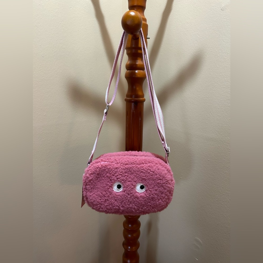 Millie Pink Fluff Camera Bag